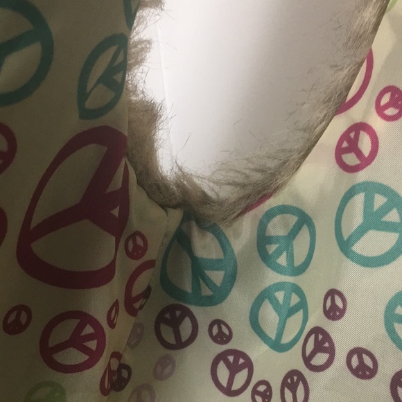 Women Faux fur fun vest (Outside 90%acrylic-10% polyester, lining 100% poly)M/L - Picture 10 of 11